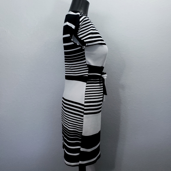 Rebel Sugar Faux Wrap Dress (S) - Picture 7 of 11